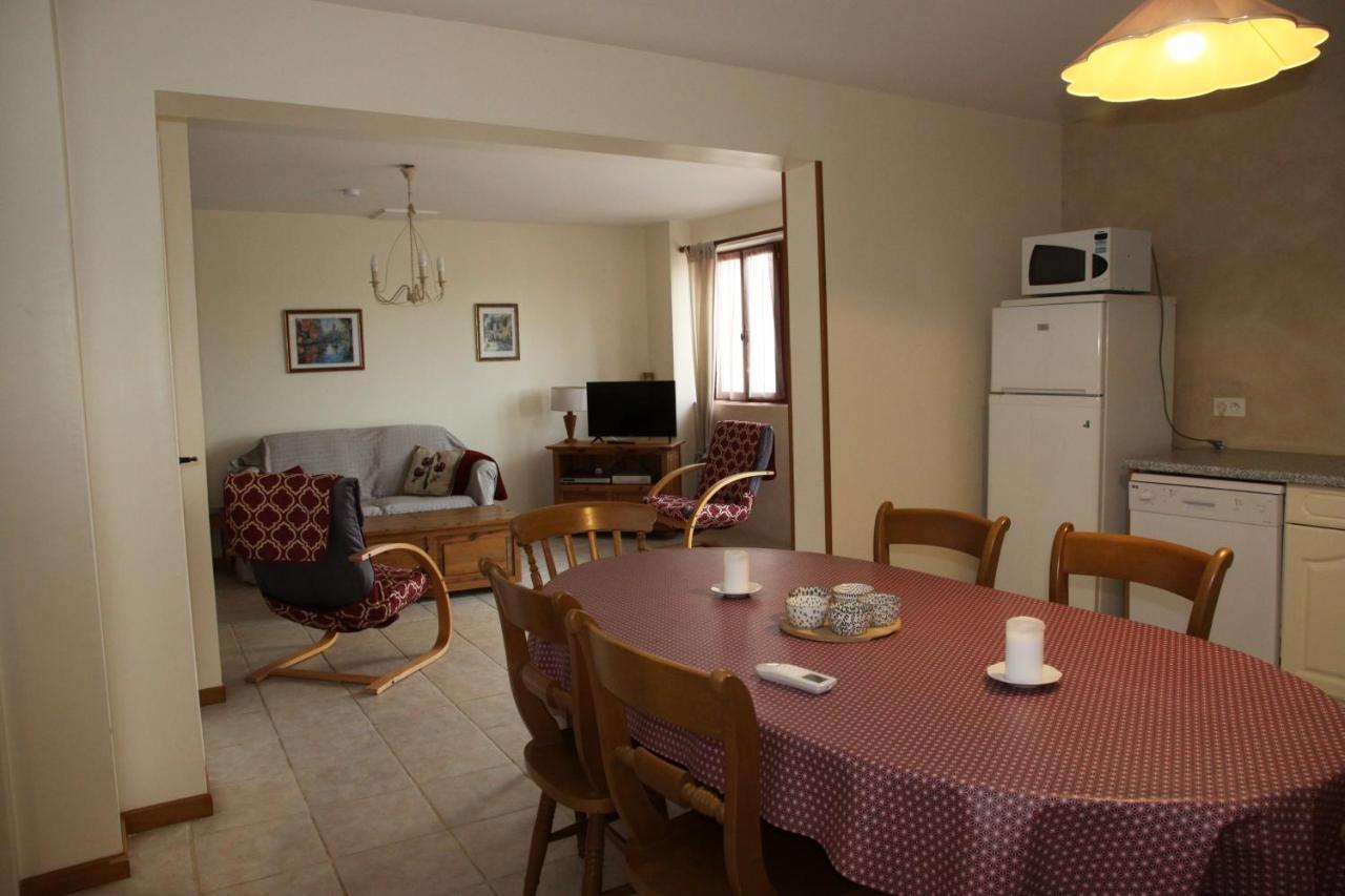 Gites & Chambres D'Hotes Peyrecout Laparrouquial Exterior photo