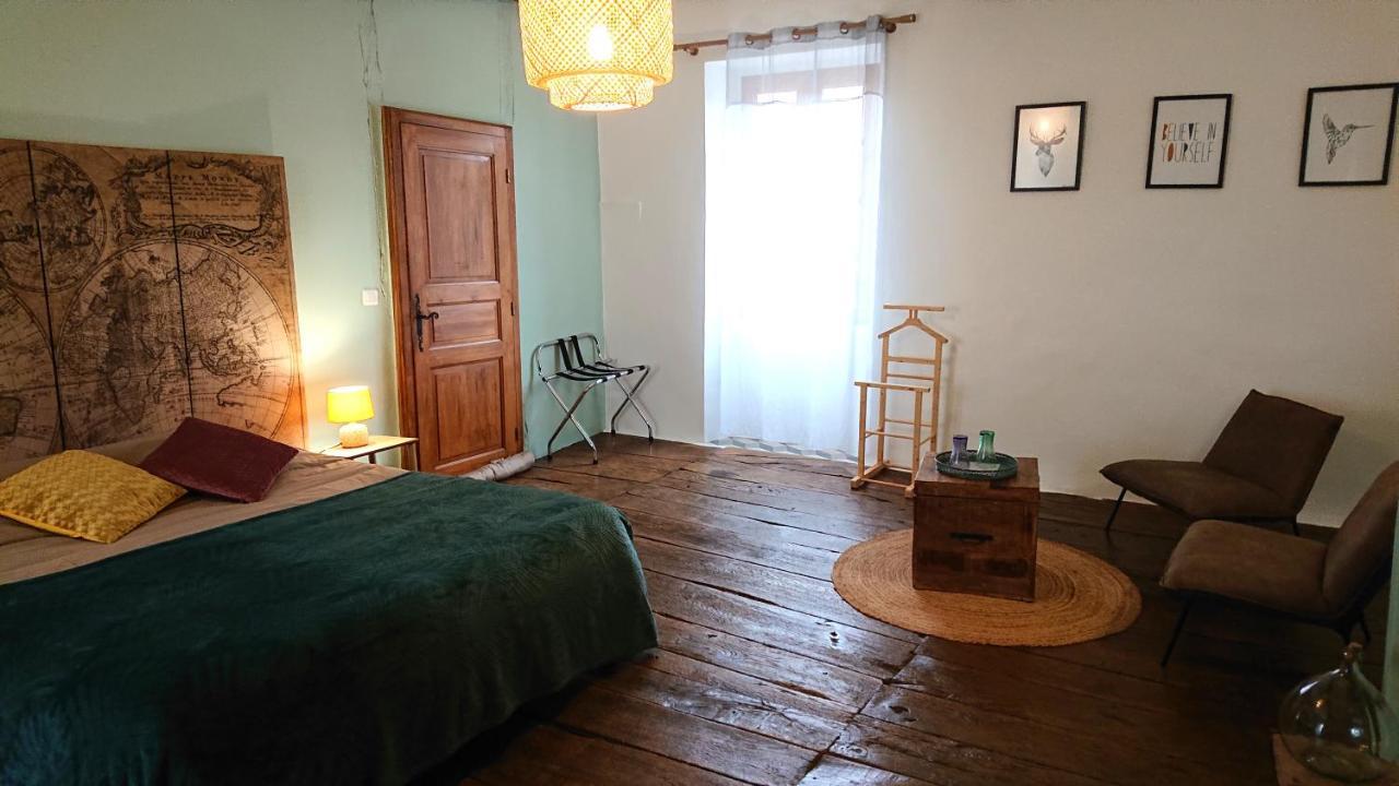 Gites & Chambres D'Hotes Peyrecout Laparrouquial Exterior photo