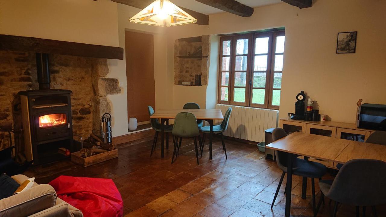 Gites & Chambres D'Hotes Peyrecout Laparrouquial Exterior photo