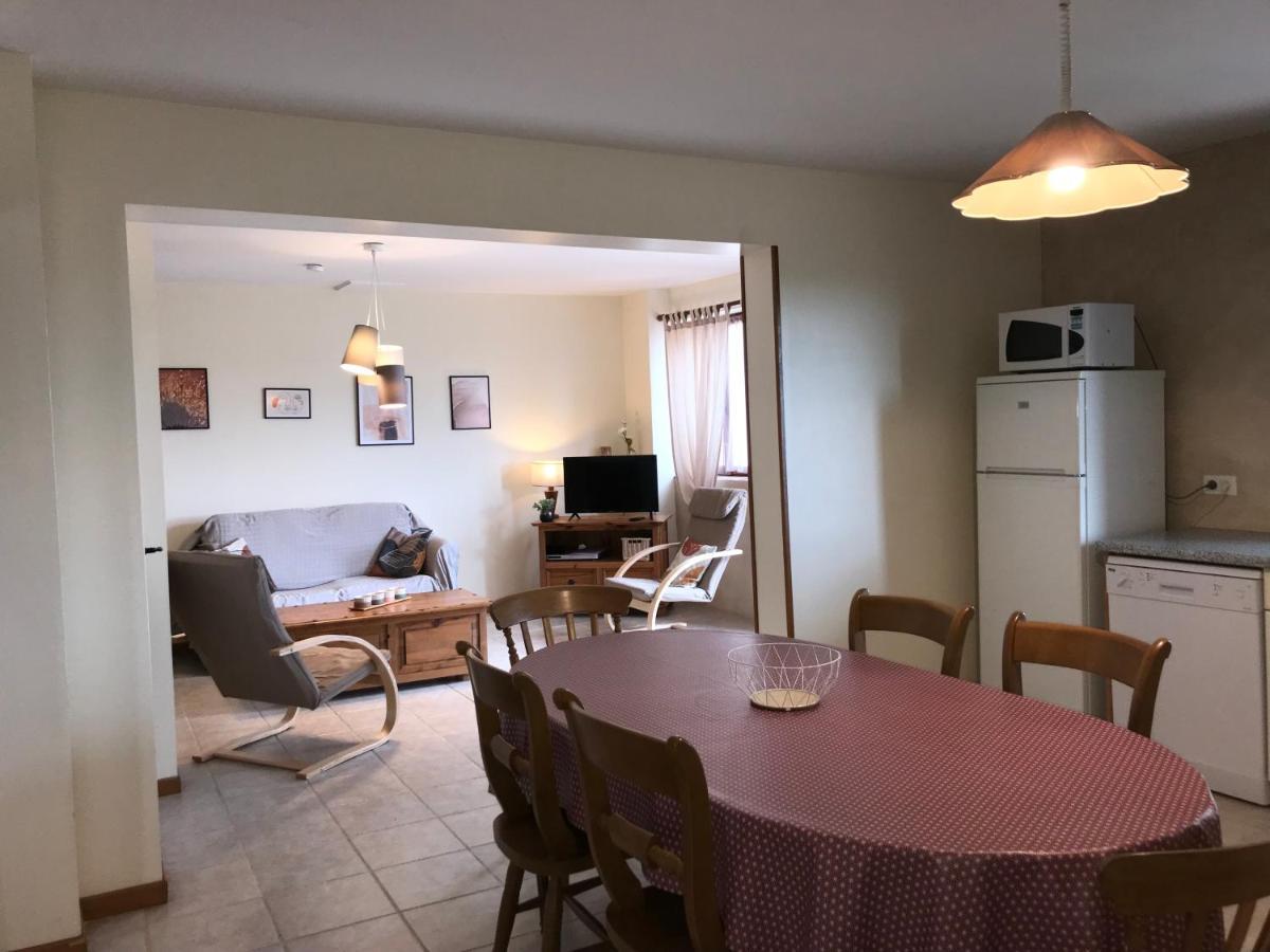 Gites & Chambres D'Hotes Peyrecout Laparrouquial Exterior photo