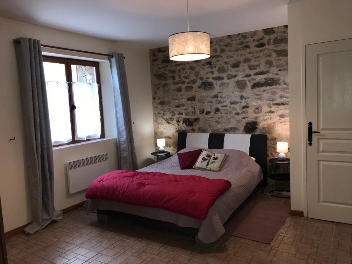 Gites & Chambres D'Hotes Peyrecout Laparrouquial Exterior photo