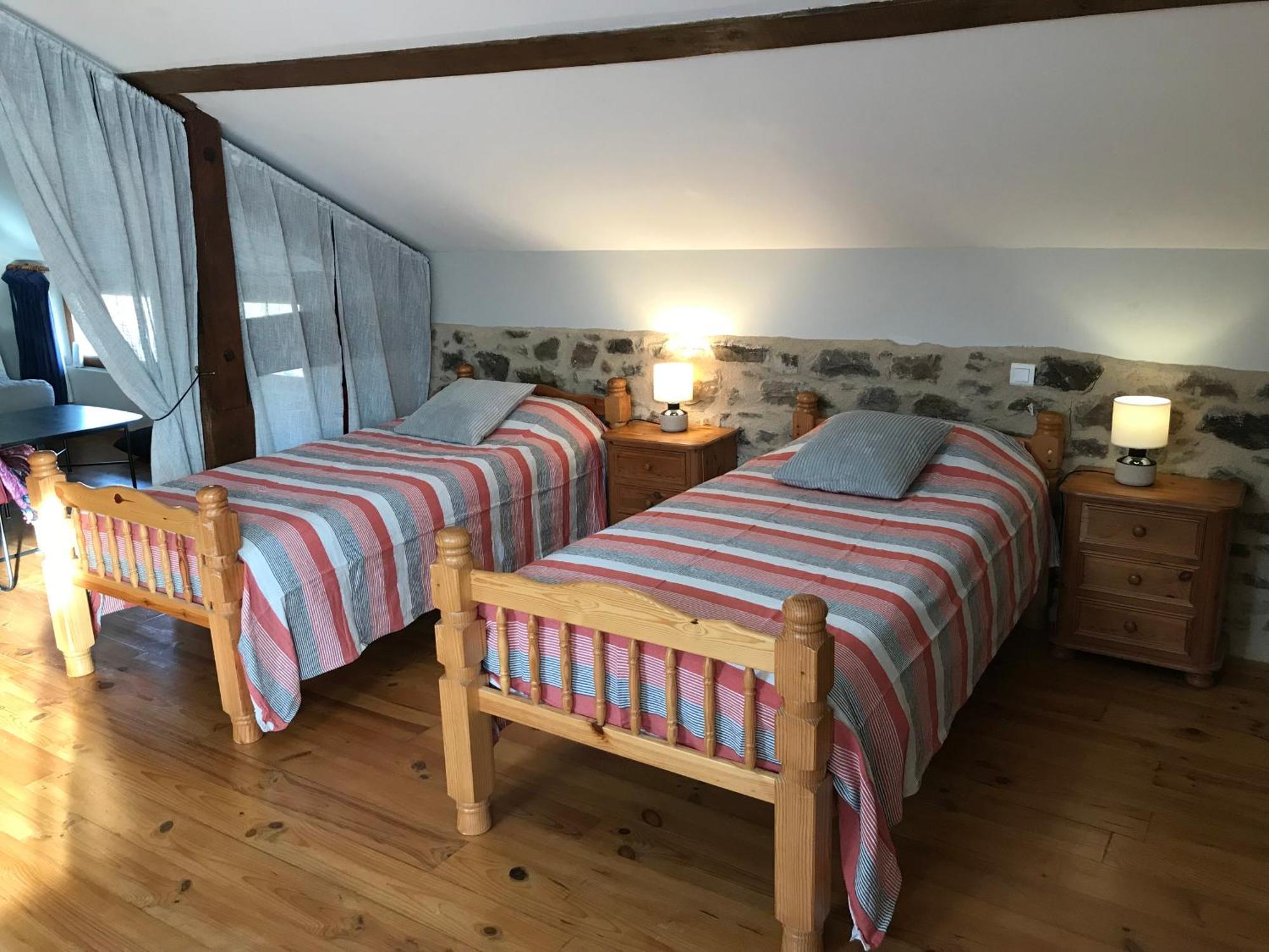 Gites & Chambres D'Hotes Peyrecout Laparrouquial Exterior photo