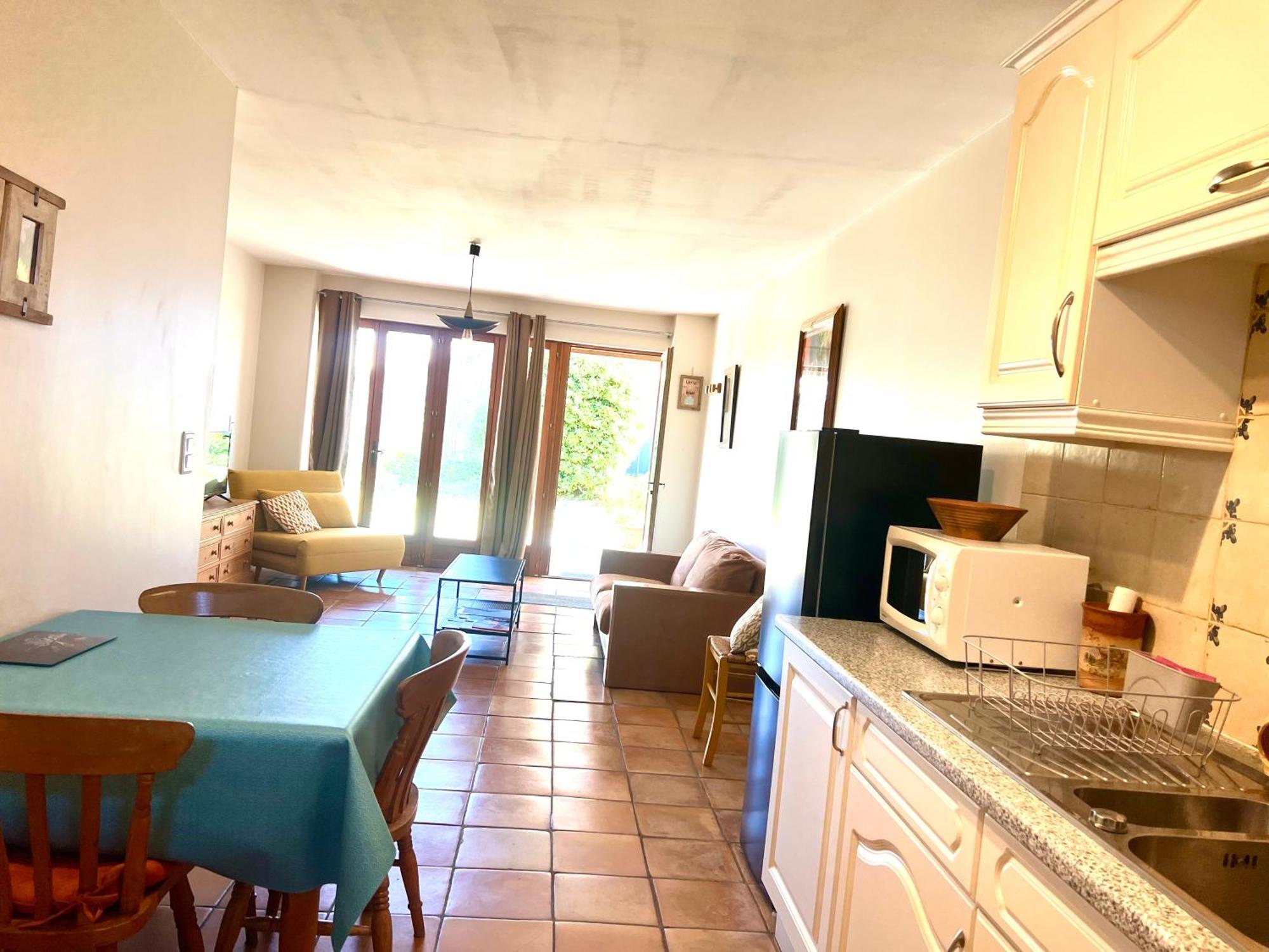 Gites & Chambres D'Hotes Peyrecout Laparrouquial Exterior photo